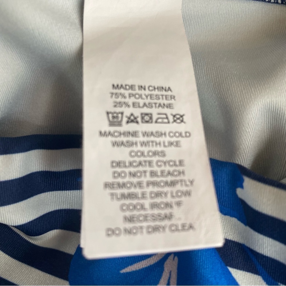 Kate Spade Floral Crop Leggings. Blue White stripes Sz M - Picture 16 of 16